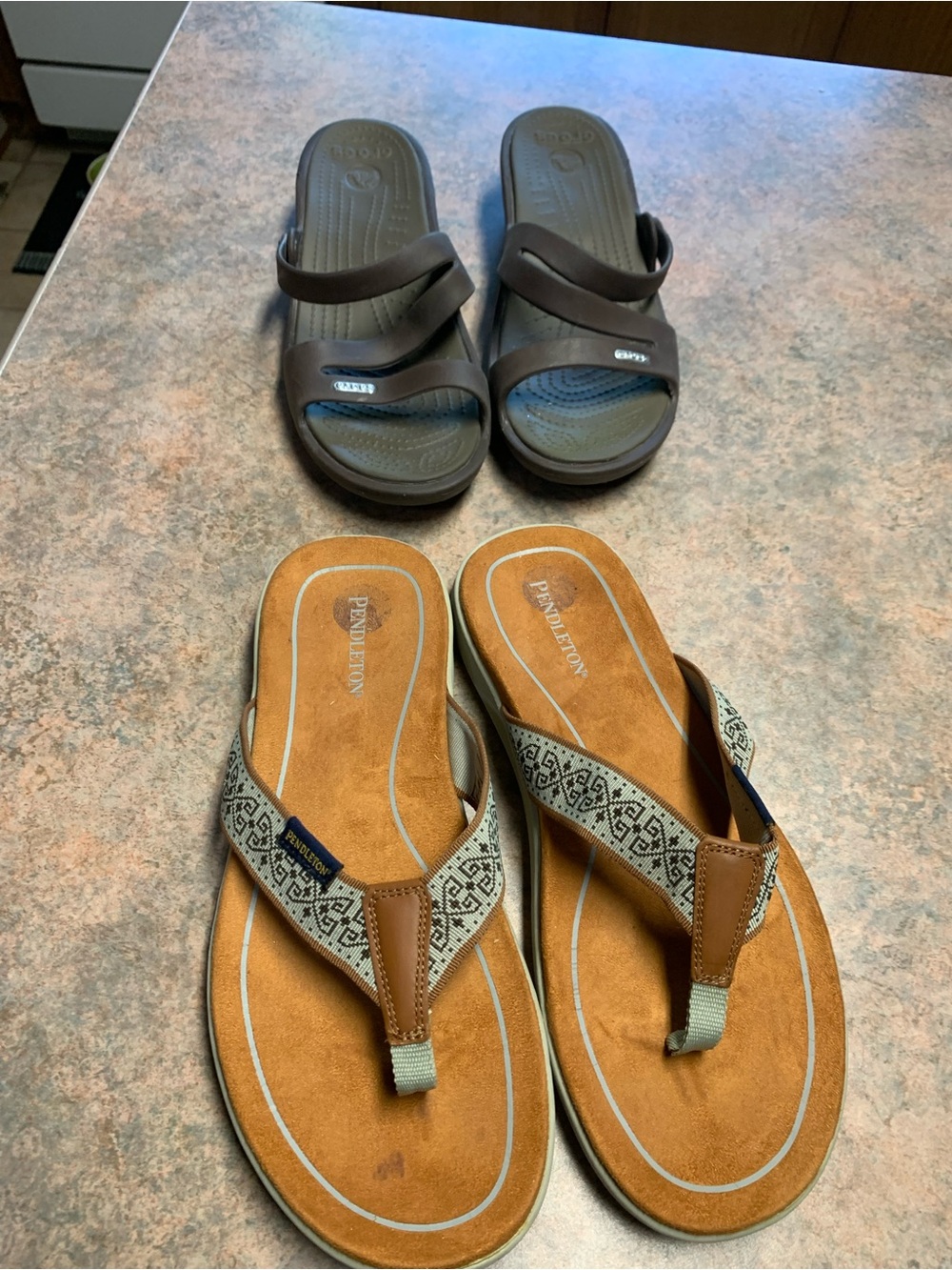 Sandals Lot (Crocs and Pendleton)